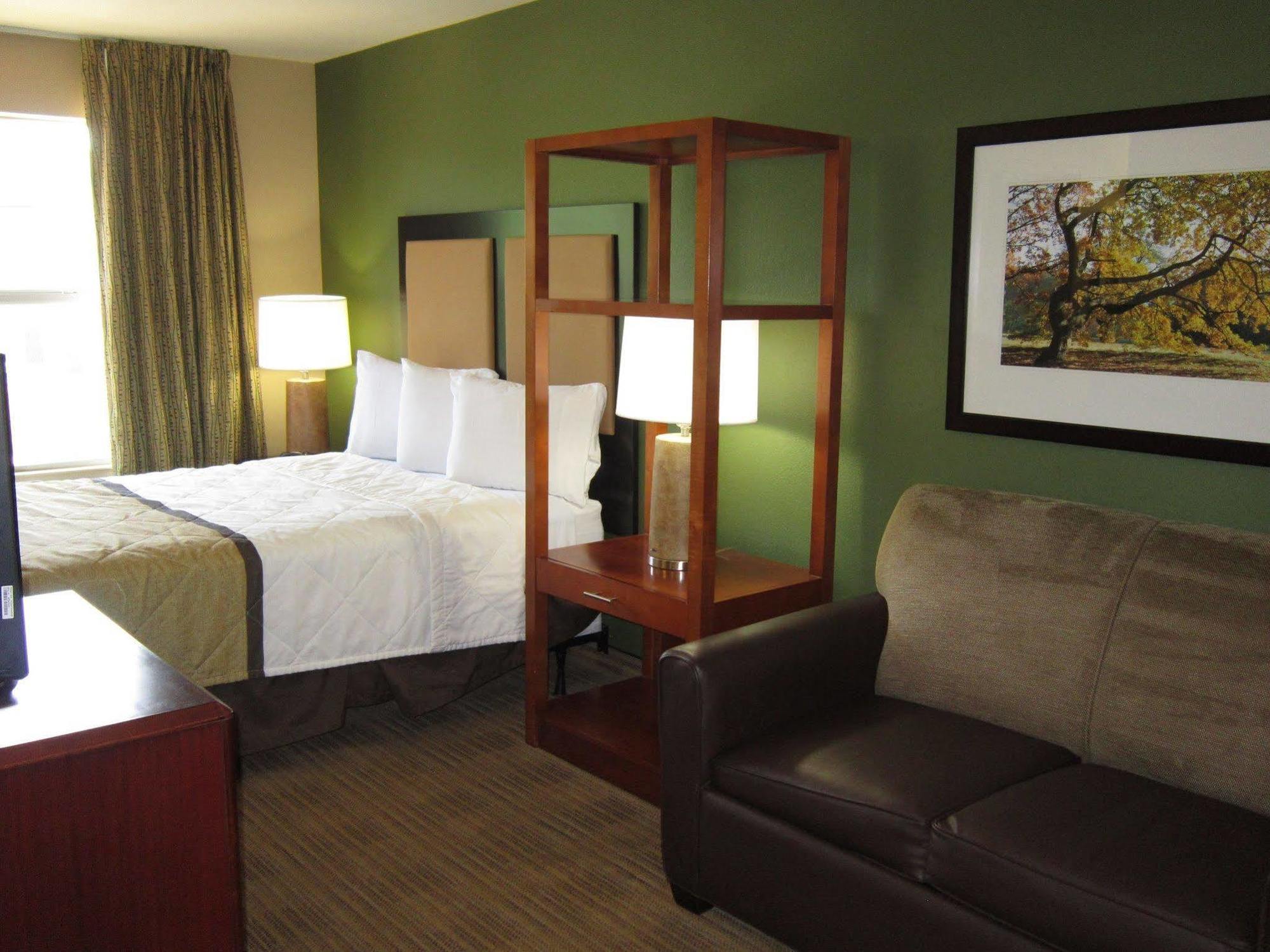 Extended Stay America Suites - Austin - Northwest Arboretum - The Domain Экстерьер фото